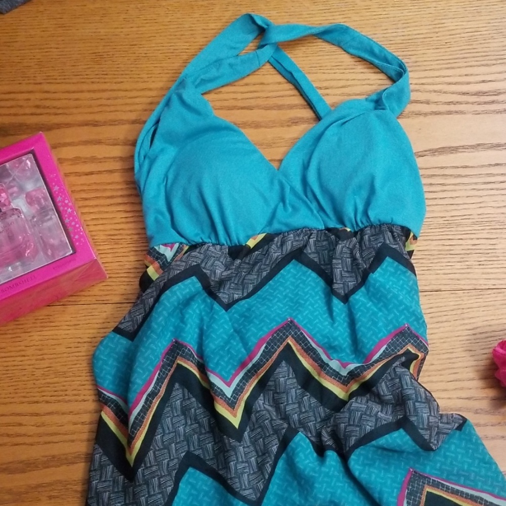 Open Back Dress - Picture 2 of 6